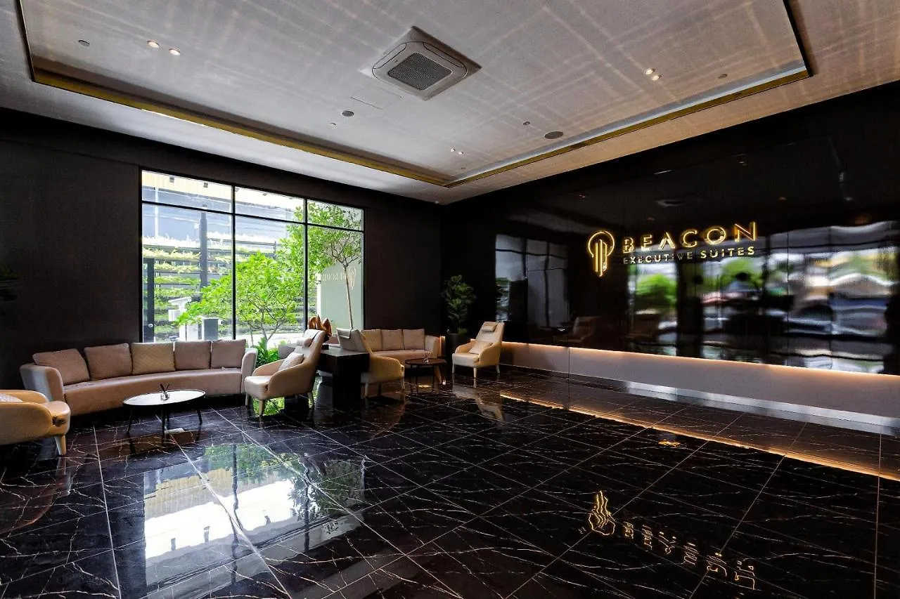 Apartment Beacon Executive Suite George Town