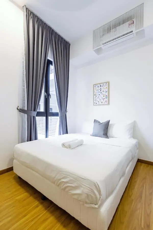 Beacon Executive Suite George Town