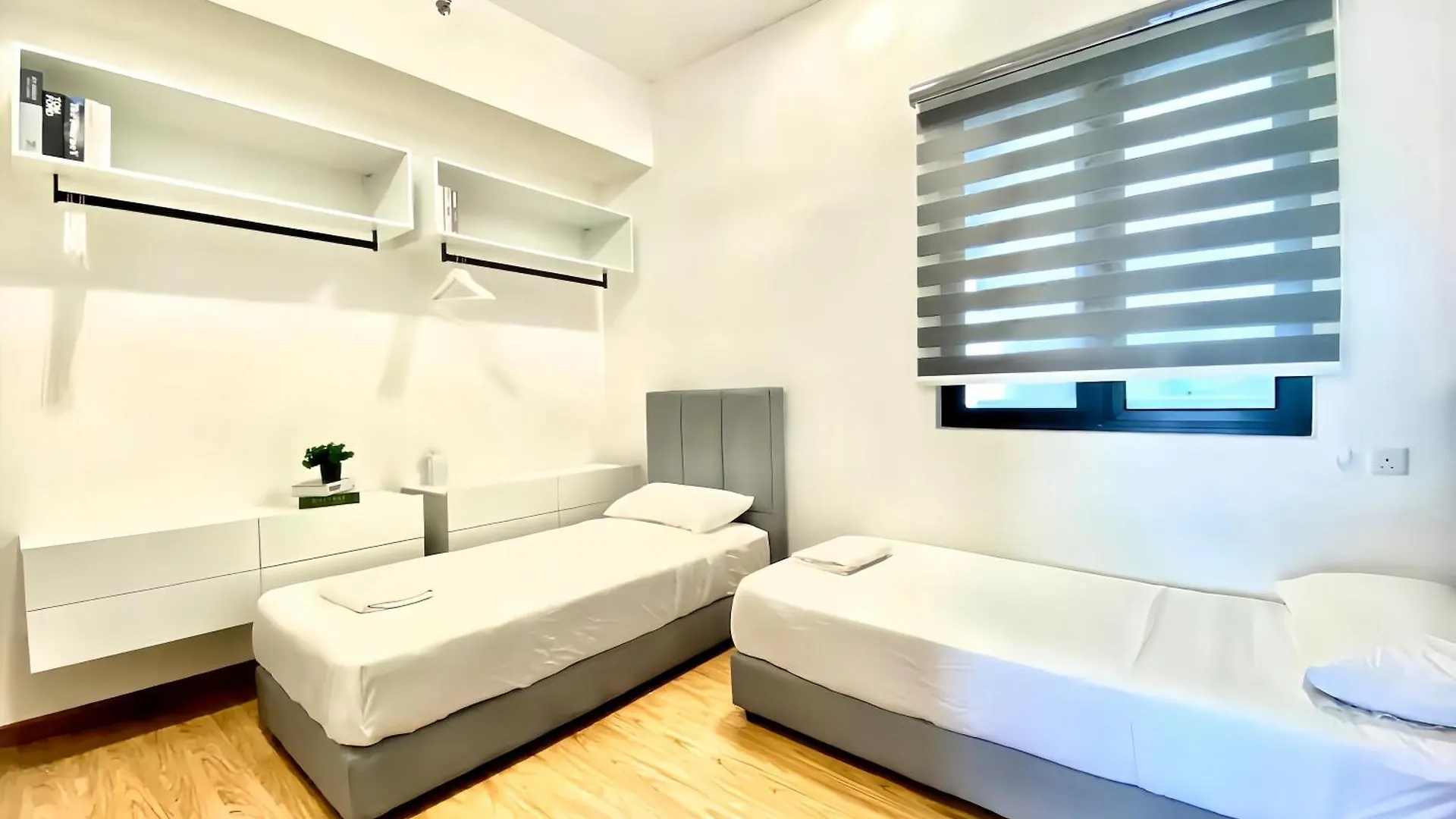 Beacon Executive Suite George Town