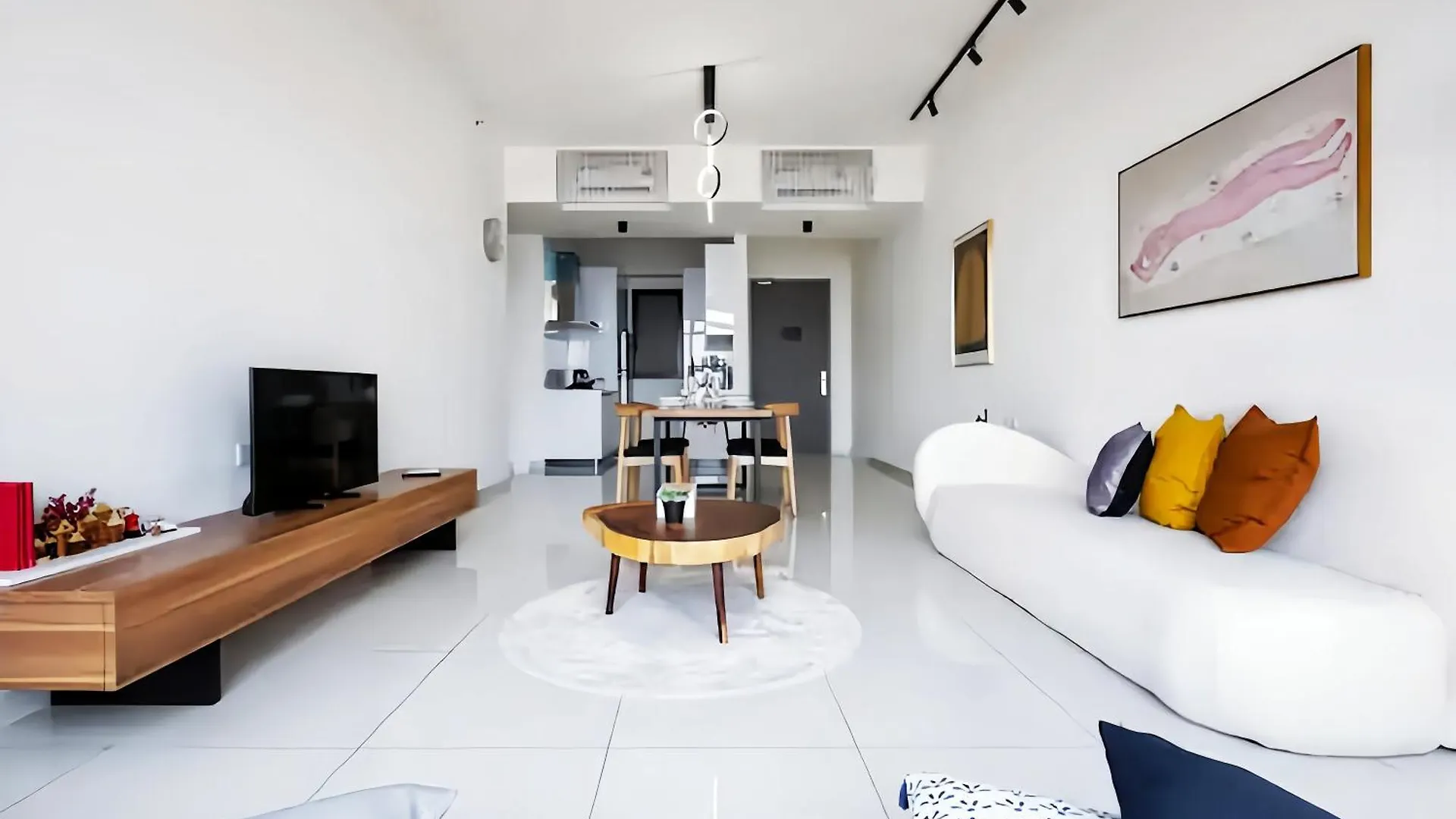 Beacon Executive Suite George Town Apartment